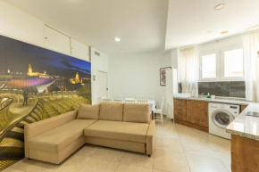 Plaza Nueva Central Suite by Valcambre